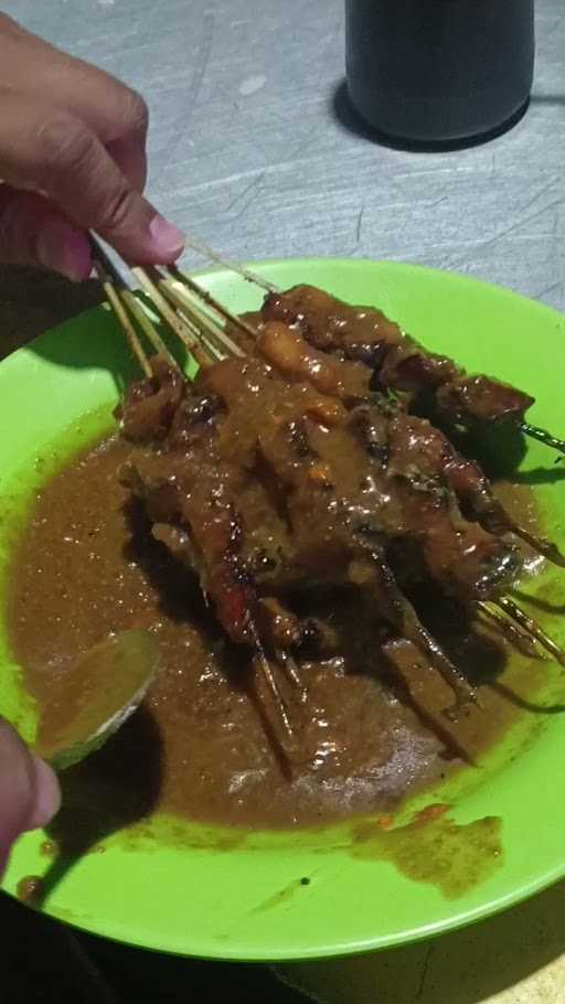 Pallubasa & Sate Sapi Jalan Rusa 10