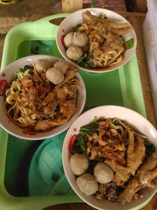 Mie Ayam & Warung Ateu 1