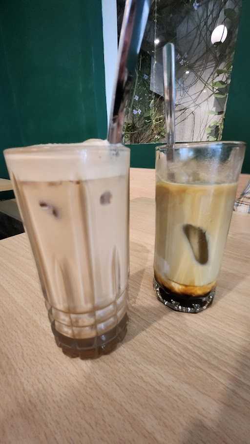 Kozi Coffee Makassar 9