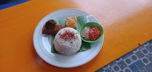 Kedai Nasi Uduk Betawi 4