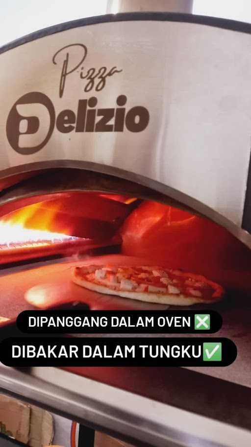 Pizza Delizio 4