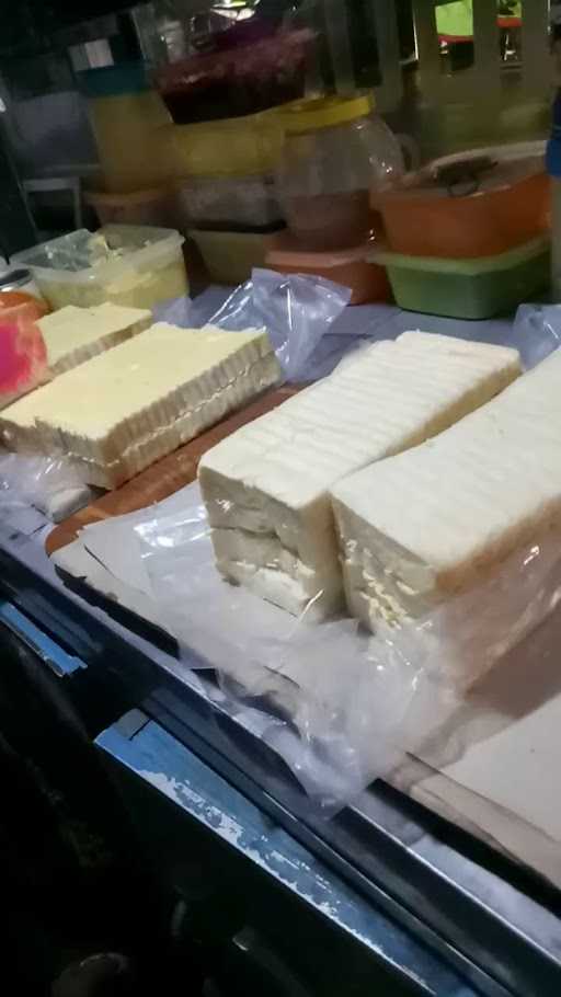 Roti Bakar Bandung Om Kumis 4