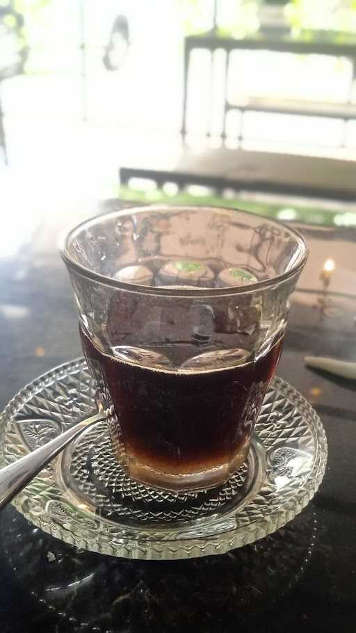 Kopi Tarik Kemang 4