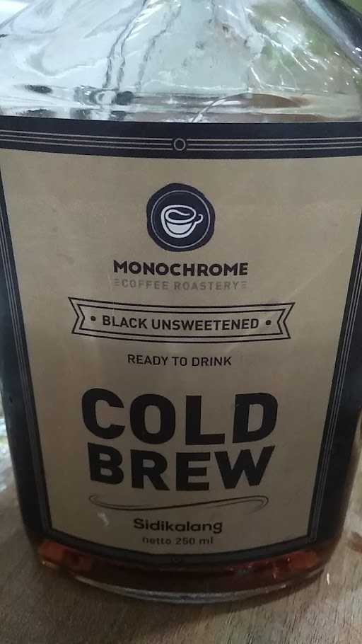 Monochrome Coffee Roastery 5