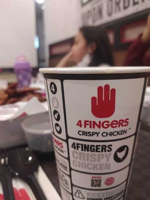 4Fingers Crispy Chicken Kemang 4