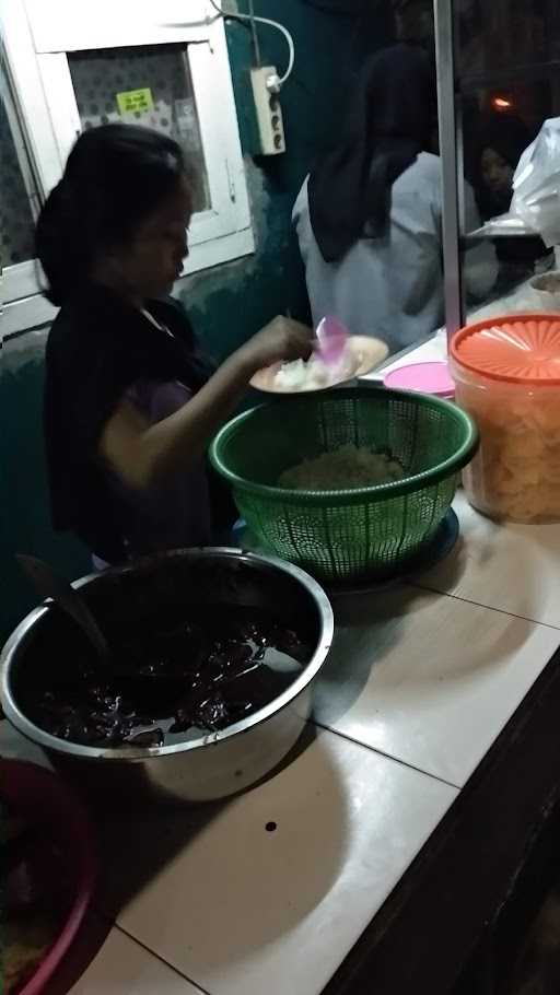 Nasi Uduk Mpok Elly 5