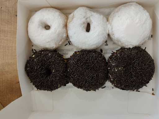 Ponut Donat Kentang - Lippo Mall Kemang 2