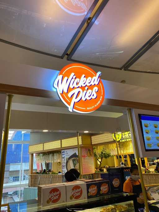 Wicked Pies - Lippo Mall Kemang 9