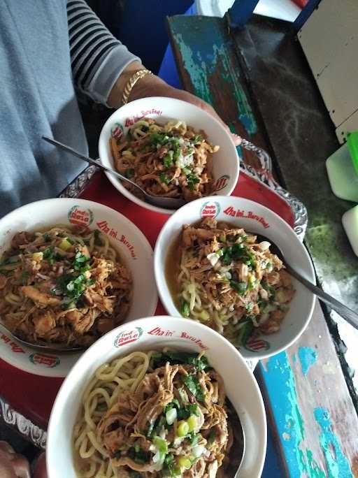 Mie Ayam Spesial Mamah Pury & Zahra 9