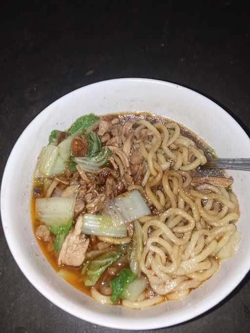 Mie Ayam Spesial Mamah Pury & Zahra 1