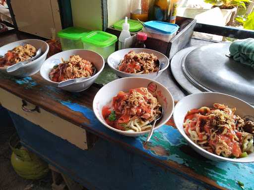 Mie Ayam Spesial Mamah Pury & Zahra 10