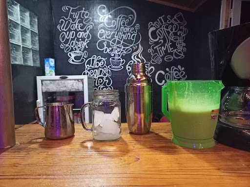 Cafe Tirta Jaya 98 7