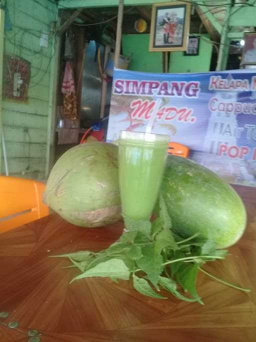 Simpang Madu Kelapa Muda 4