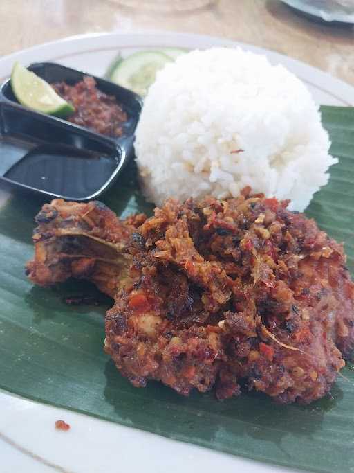 Ayam Bakar Taliwang 2