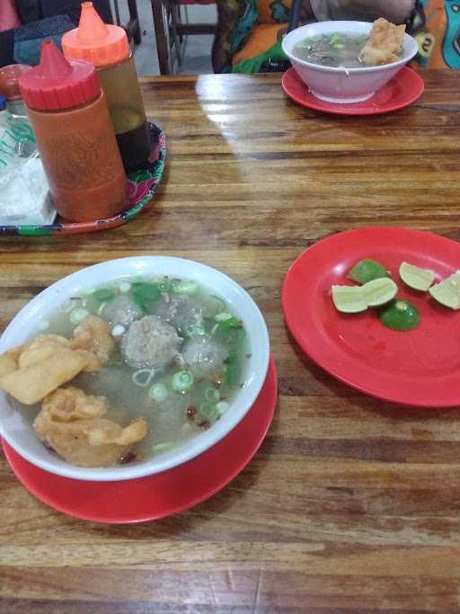 Seafood Kartika & Bakso Minggu 8