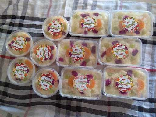 Amy Salad Buah 3