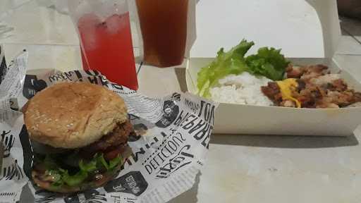 Eloka Burger 2