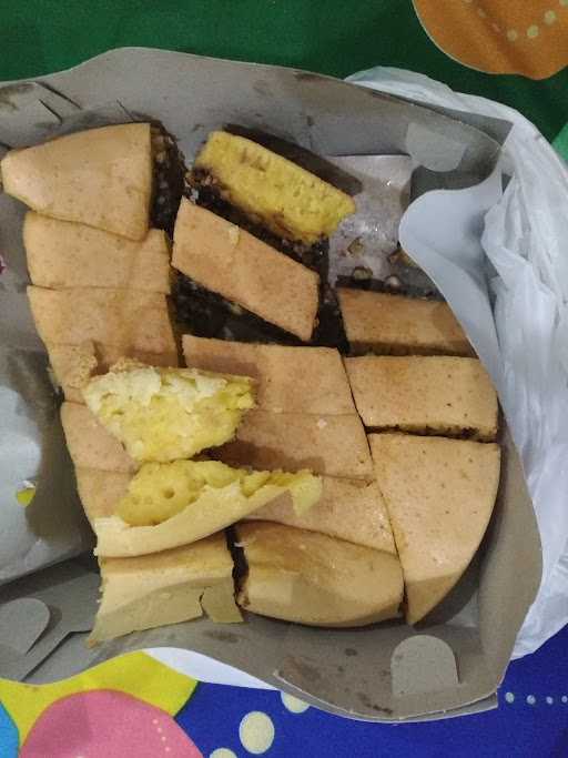 Martabak & Terang Bulan Holland 3