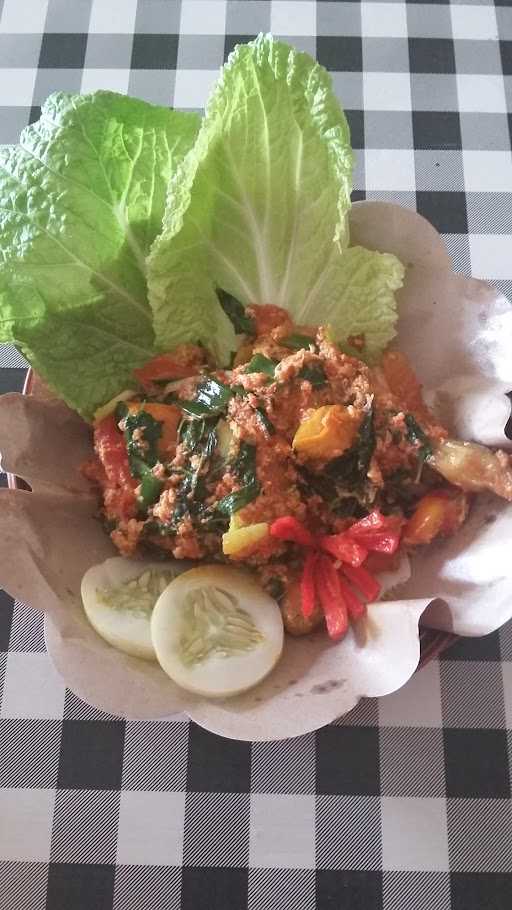 Warung Nada 5