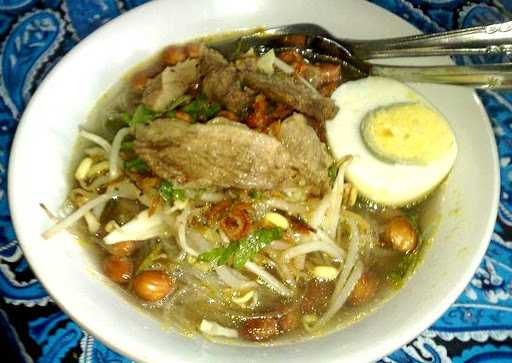 Warung Sop Ubi Bu Suri 5