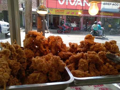 Fried Chicken & Ayam Geprek Ichipa 7