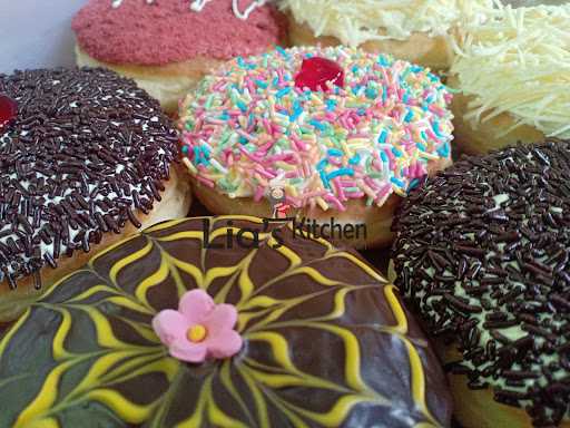 Donat Lia Madiun 5