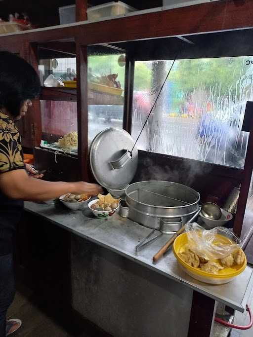 Bakso Solo Pak Mujiarto 10