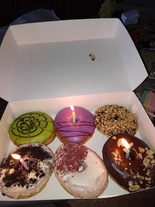 Donat Madu 10