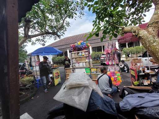 Saung Gunung Jati 2 2