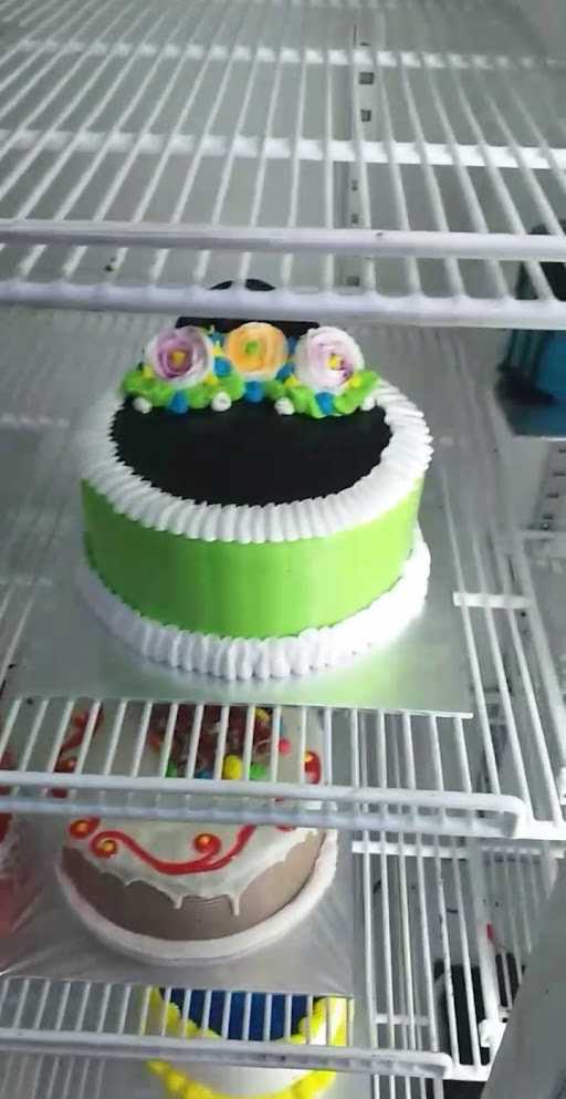 Sbr Cake 3