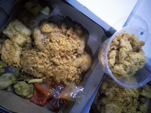 Ayam Goreng Kremes Pak Raden 9