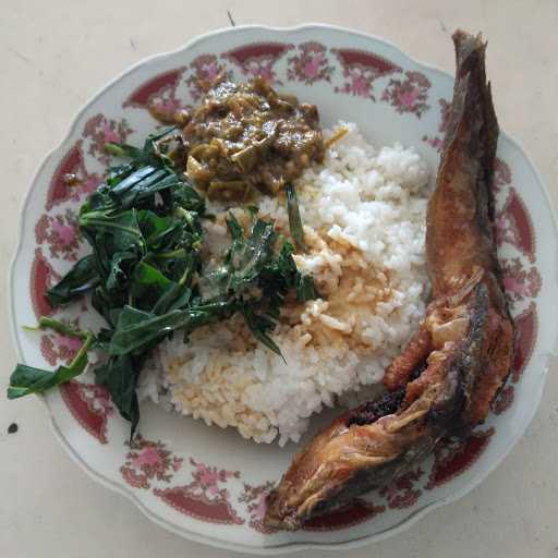 Rumah Makan Milik Kita 1