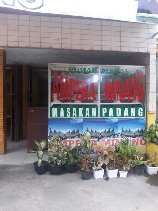 Rumah Makan Padang Ampera Minang 4