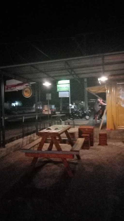 Warung Industries 10