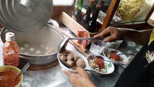 Mie Baso Putra Mas Bibit 5