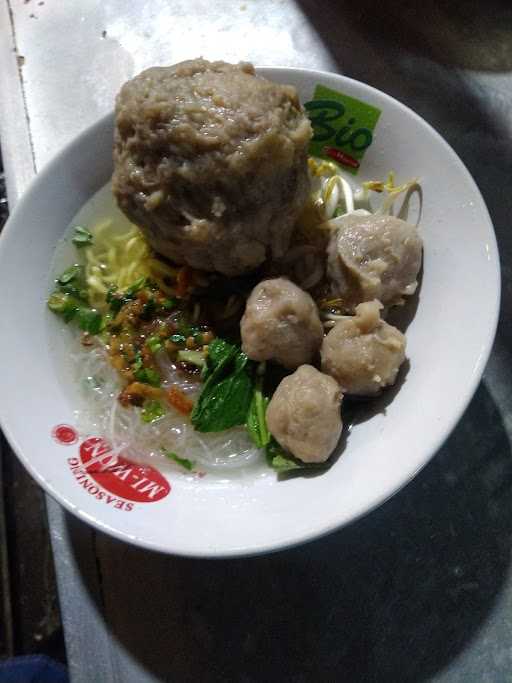 Mie Baso Putra Mas Bibit 4