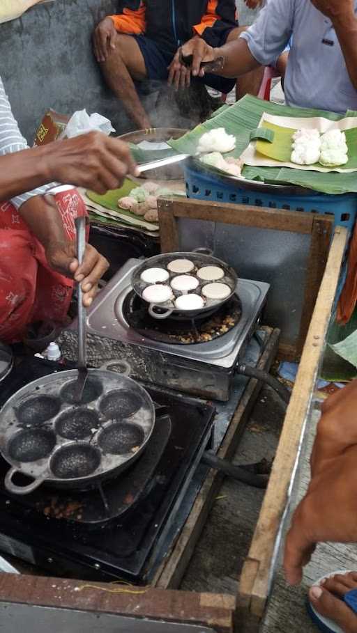 Kue Carabikang Jalan Parangtritis Jogja 8