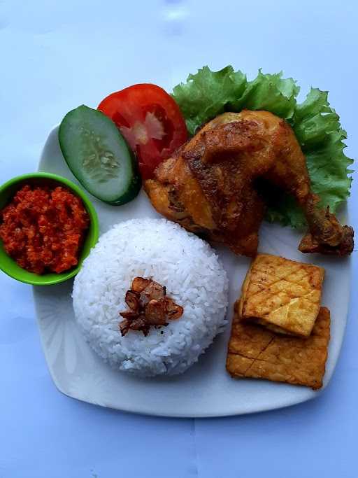 Ayam Goreng Dan Penyetan Azzahra 1