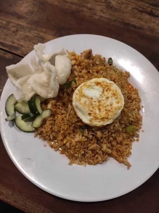 Nasi Goreng Tahajud 9