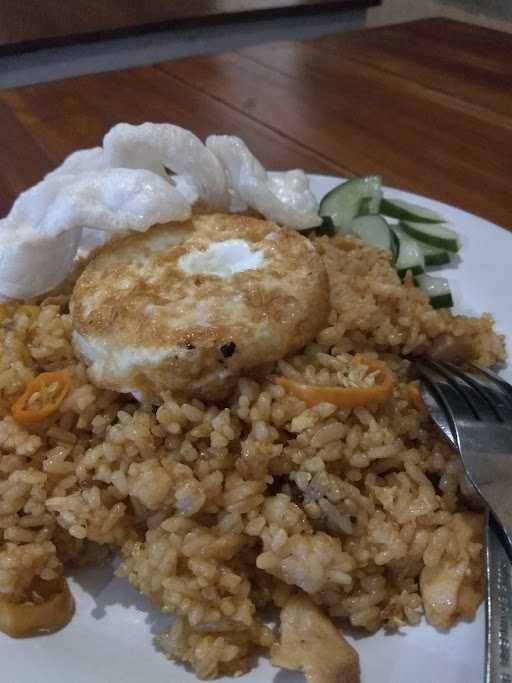 Nasi Goreng Tahajud 1