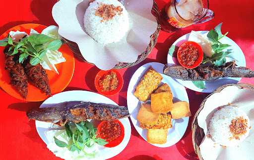 Nasi Uduk 79 Tiyan Jaya 9