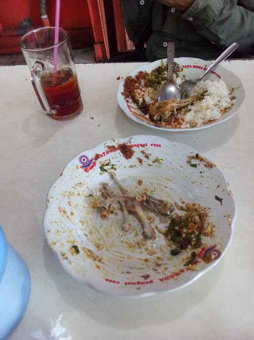 Rumah Makan Padang Murah 9