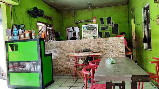 Warung Cuwiri 6