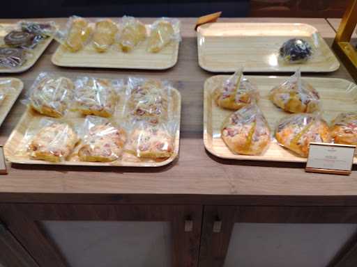 Anita Family Bakery Gresik Kota Baru 1