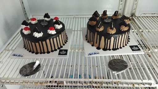 Laxmi Cake & Bakery Gkb 2