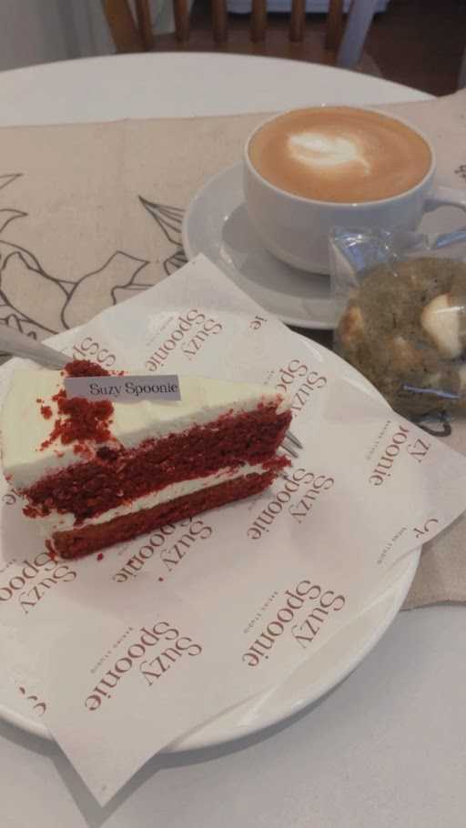 Suzy Spoonie (Cakery & Coffee) 7