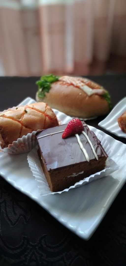 Taste Bakery 3