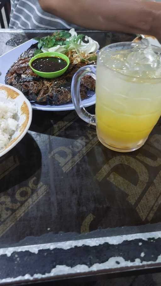 Warung Sembilang 3