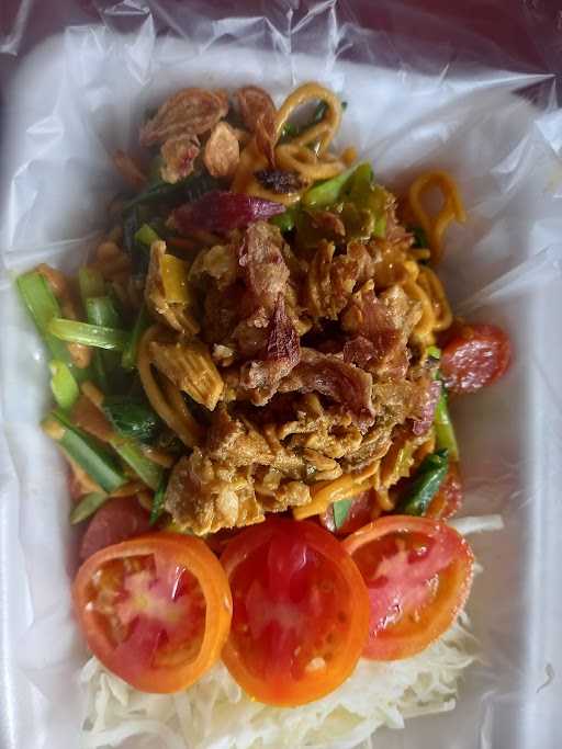 Warung Mie Ayam Soto Tia 5