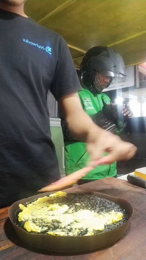 Martabak Mas Damar Maos 4